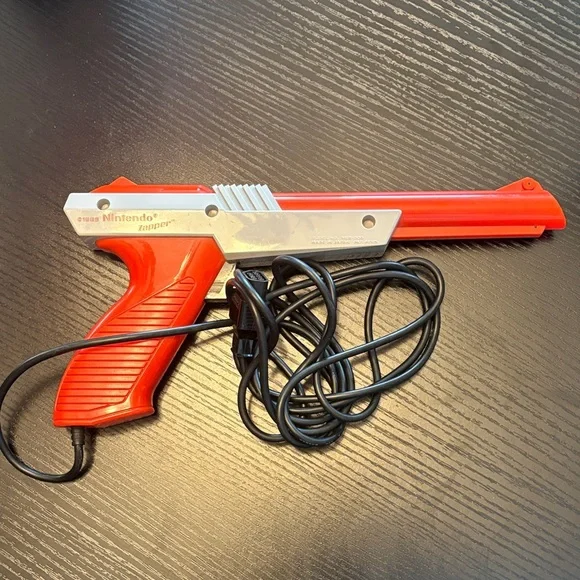 1985 Nintendo Zapper - Picture 3 of 4